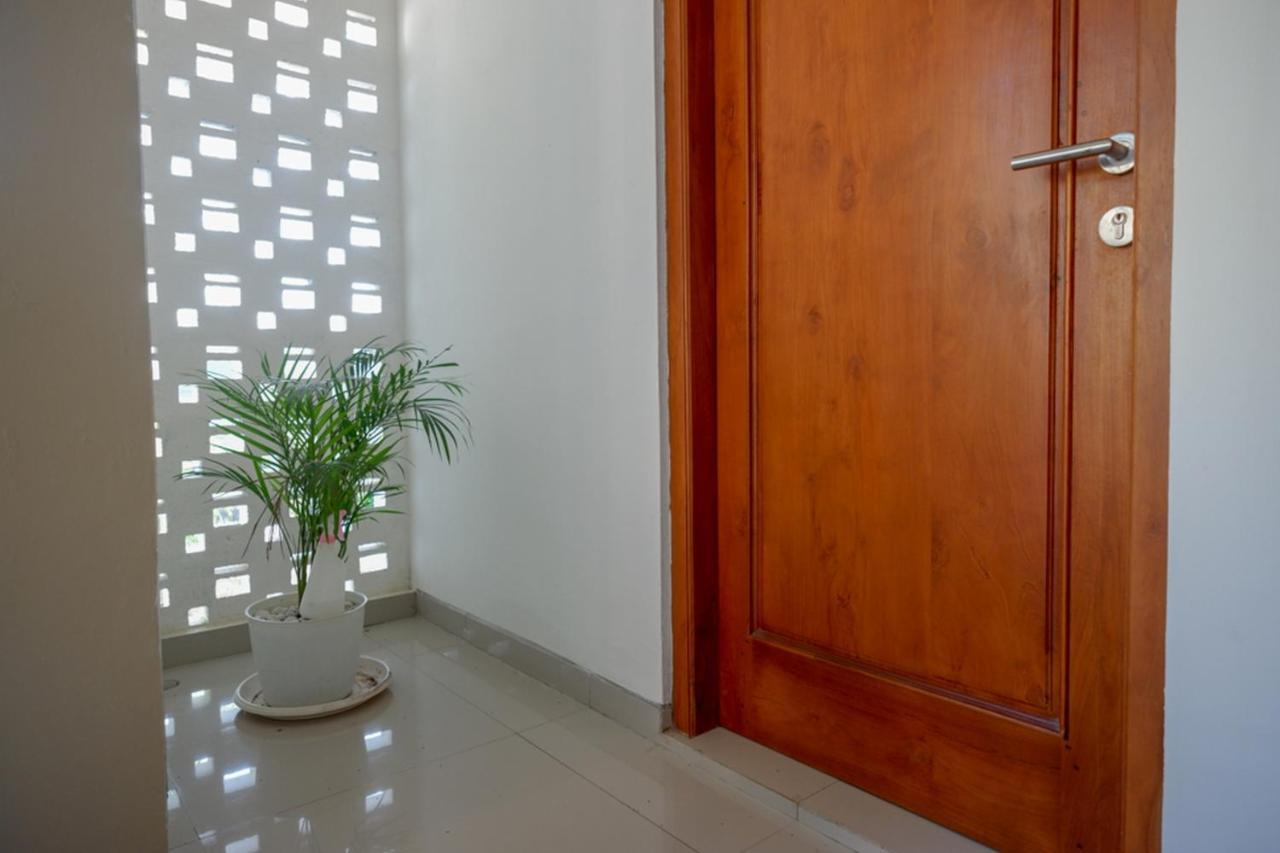 Отель Reddoorz Syariah At Omah Sawah Balong  Экстерьер фото